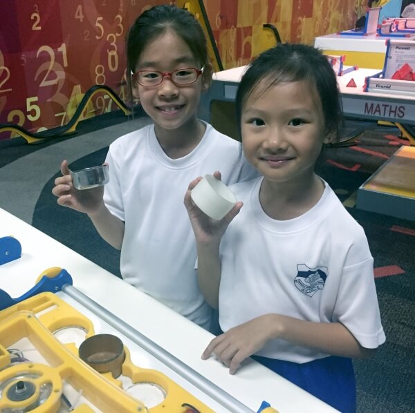 Year 4 Trip to Petrosains Year 4 Trip to Petrosains