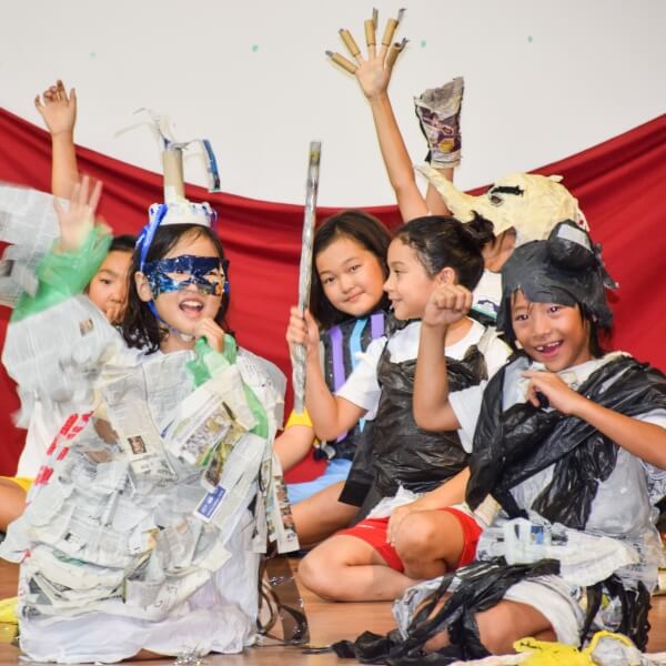 Primary House Event: Trashion Show